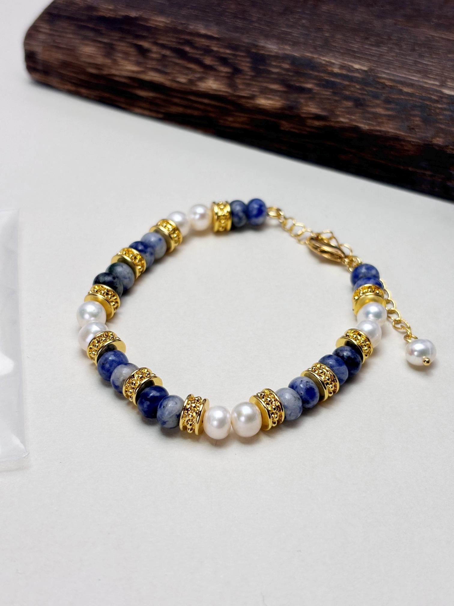 Bluestone gold bracelet hotsell