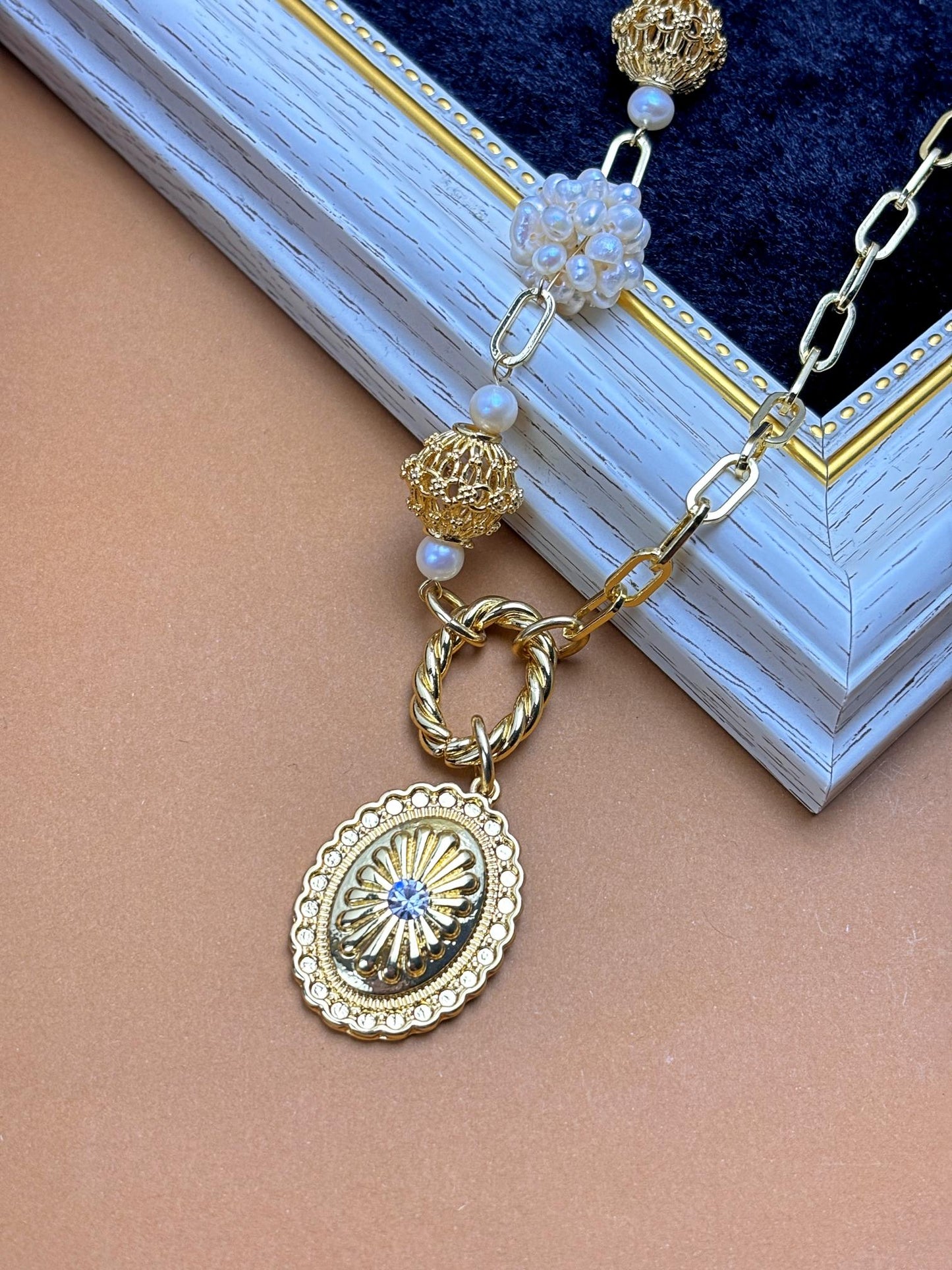 Natural baby pearl with 18kgold plated pendant necklaces