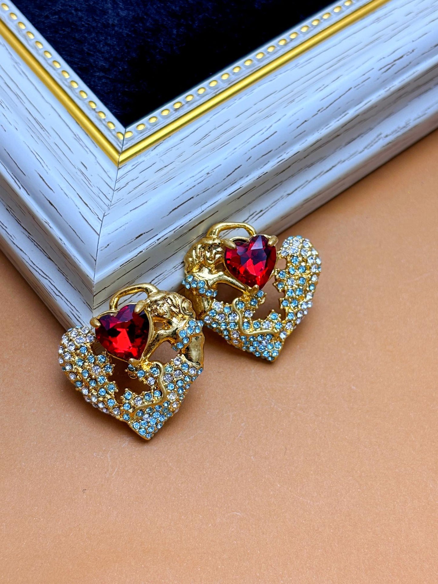 Vintage heart earrings