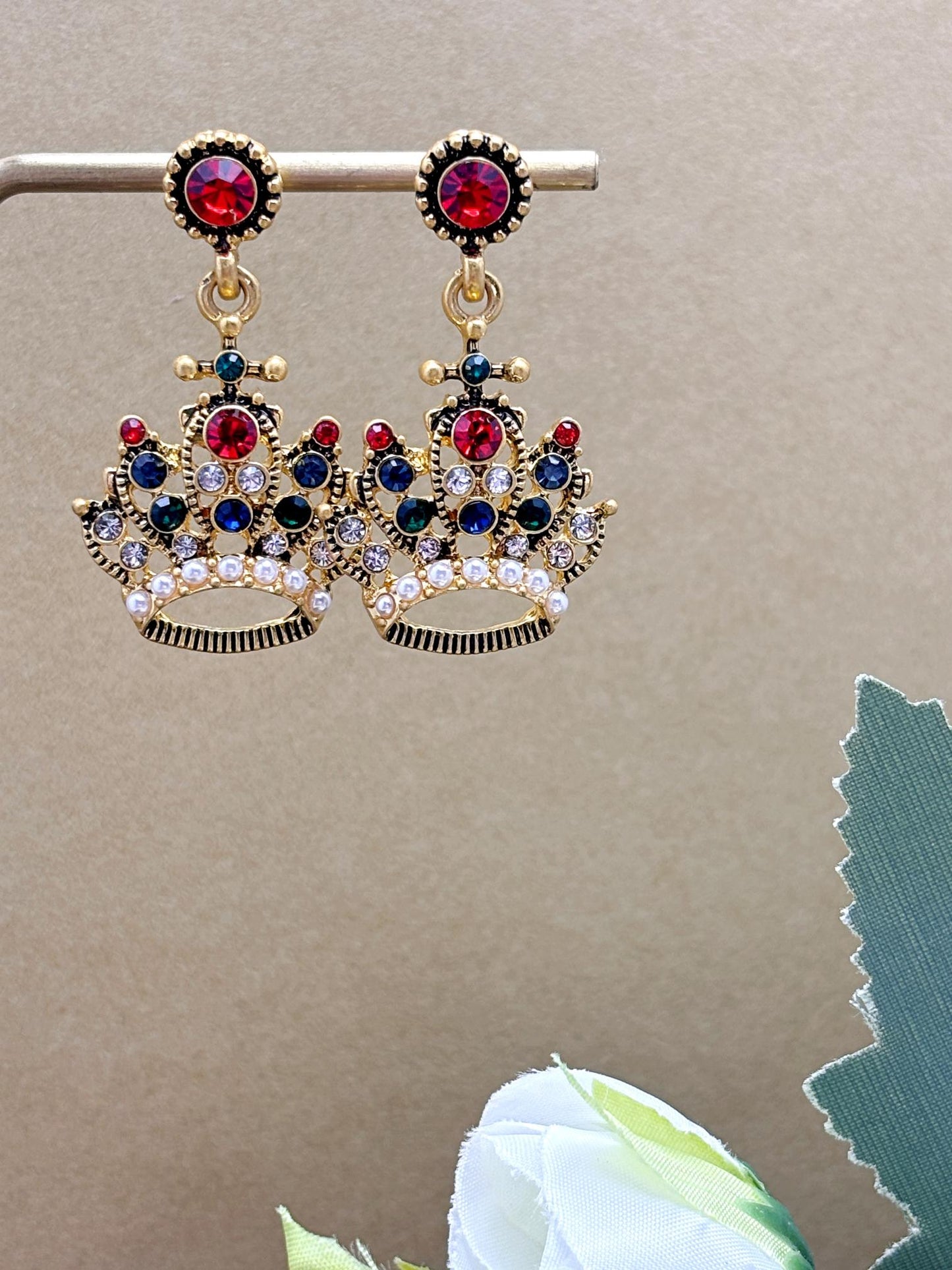 Vintage crown earrings