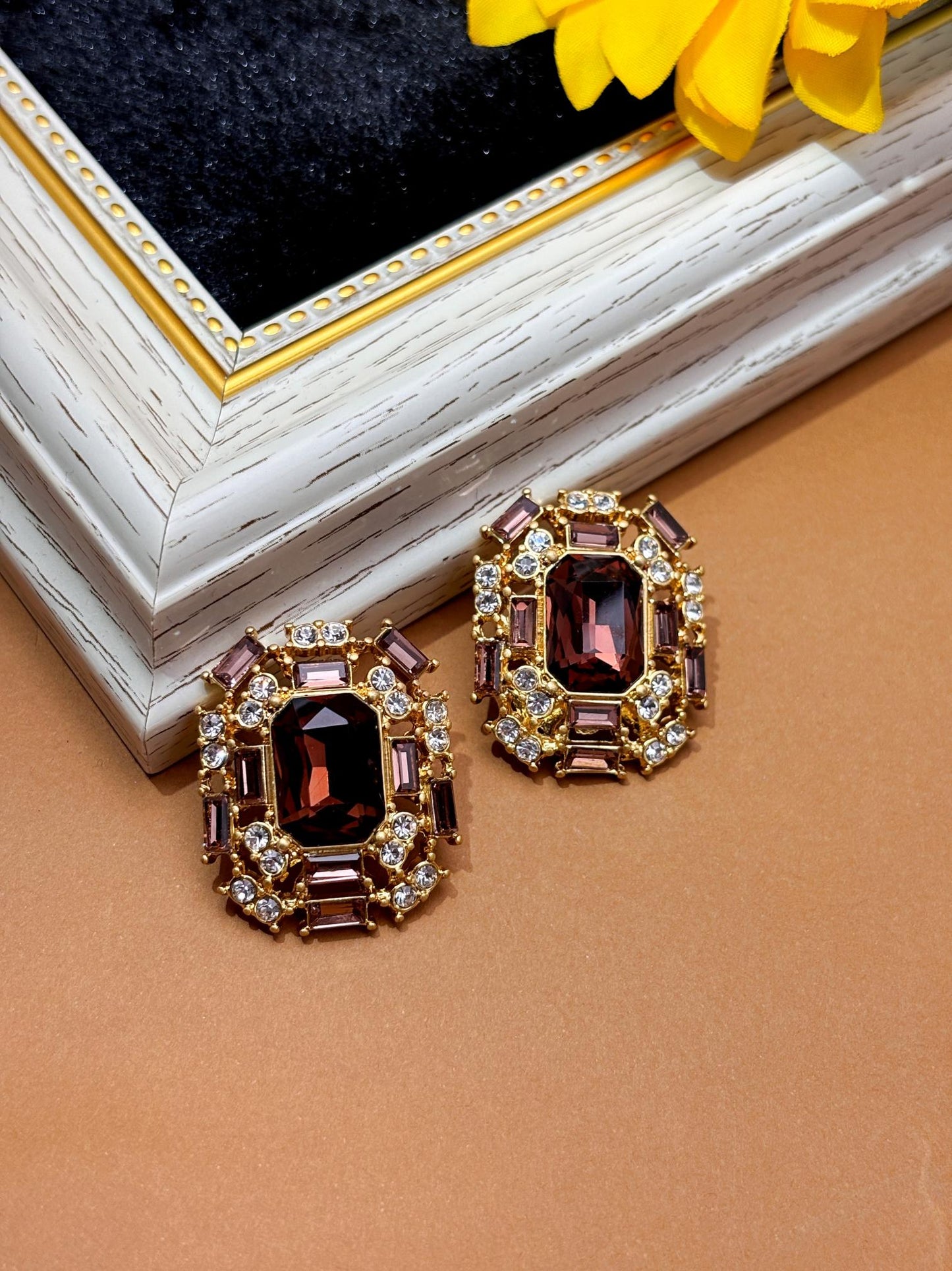Vintage glass elegant earrings