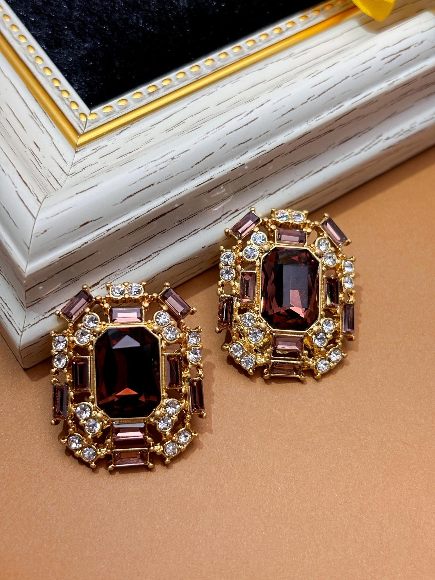 Vintage glass elegant earrings