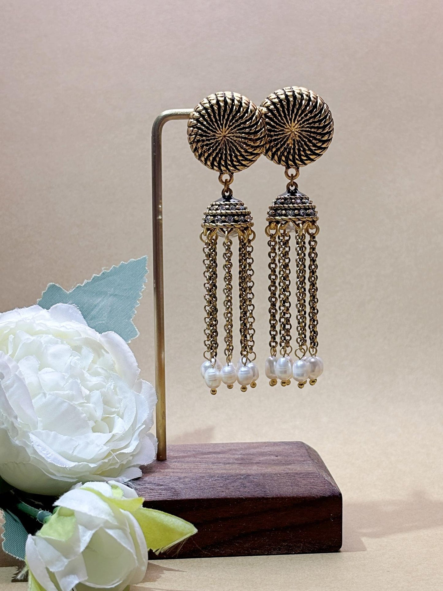 Vintage Dropping Earrings