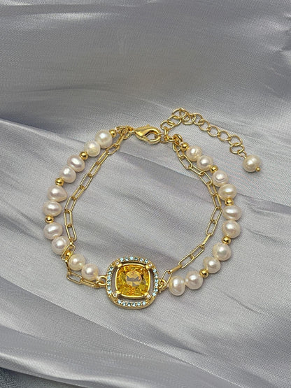 Natural Freshwater Pearl with 18K gold plated bracelets