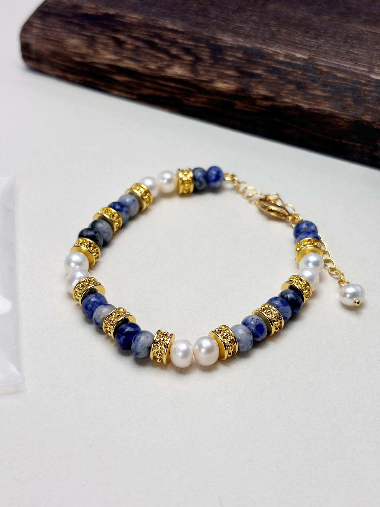 Natural Freshwater Pearl and bluestone 18k gold plated bracelets