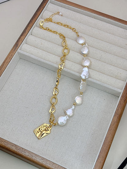 Natural baroque pearl pendant with 18kgold plated necklaces