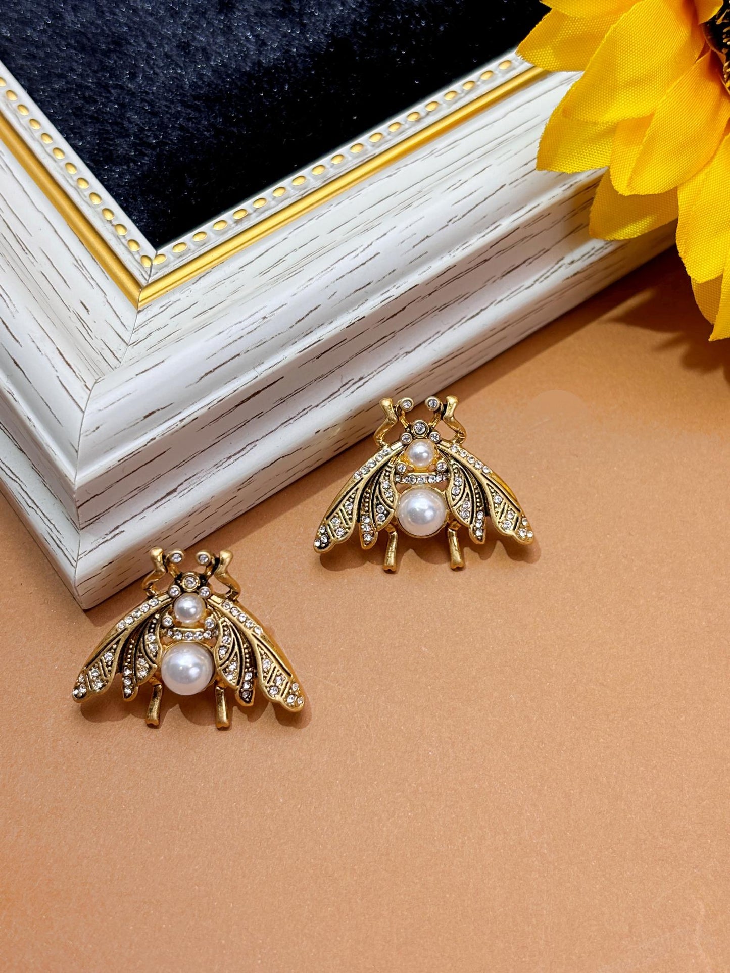 Vintage Bee Earrings