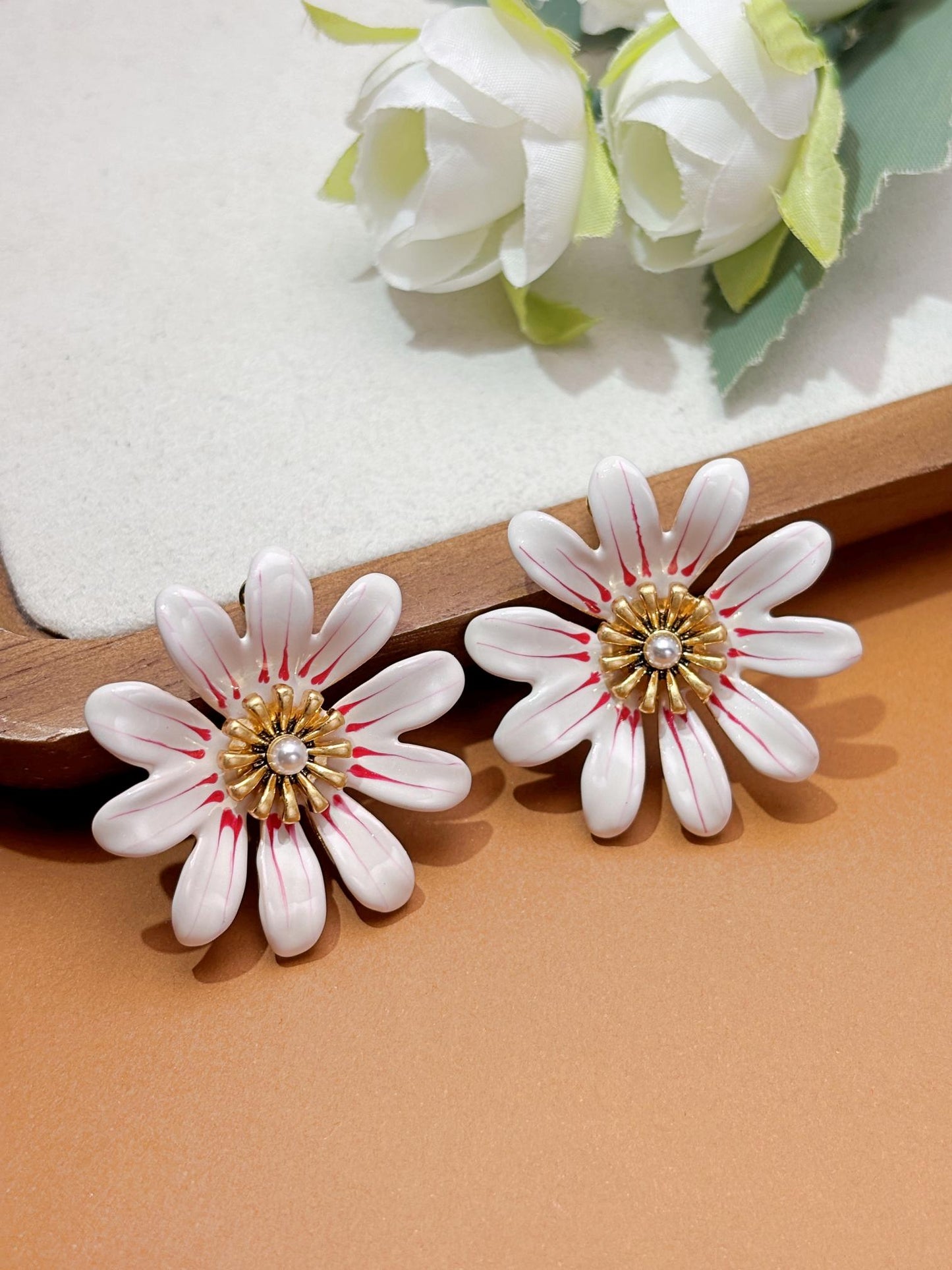 Vintage Daisy Enamel Earrings